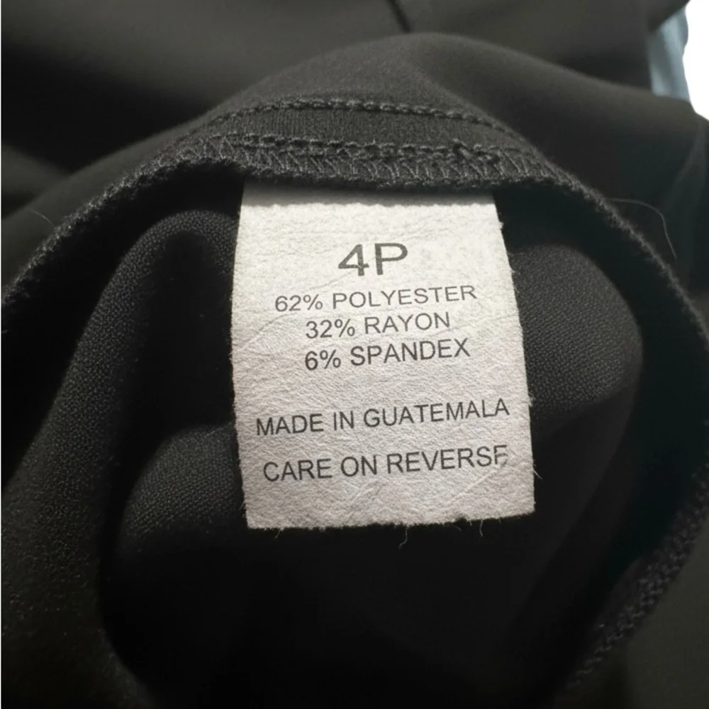 Briggs New York Petite Shorts — Classic Fit — Size 12P — Black - Picture 3 of 3